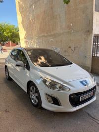 سيارات-peugeot-308-2011-premium-خنشلة-الجزائر