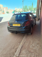 voitures-peugeot-207-2008-ksar-el-hirane-laghouat-algerie