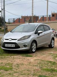 سيارات-ford-fiesta-2009-titanium-sport-pack-برج-الكيفان-الجزائر