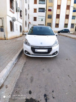 voitures-peugeot-208-2018-allure-facelift-oran-algerie