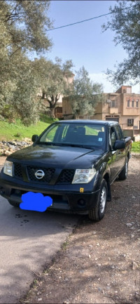 utilitaire-nissan-navara-2015-double-cabine-ouadhia-tizi-ouzou-algerie