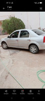 voitures-renault-laguna-coupe-2013-boumerdes-algerie