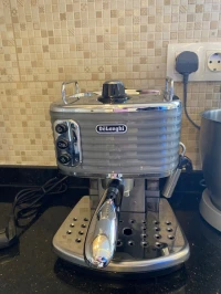 Cafetière dèlonghi scultra 