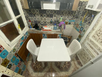 appartement-vente-f2-alger-bab-el-oued-algerie