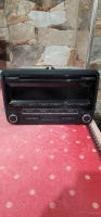 sono-electronique-auto-radio-cd-tiguan-style-bejaia-algerie