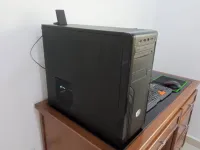 PC Gamer, MSI GTX 1070 8GB, i7 4790k, 16GB RAM,  1000 HDD, 120SSD