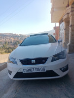 voitures-seat-leon-2015-fr15-bejaia-algerie