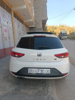 voitures-seat-leon-2015-fr15-bejaia-algerie