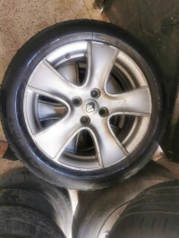 Jante alliage clio4. Symbol. Clio2