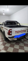 voitures-toyota-hilux-2021-legend-dc-4x4-pack-luxe-el-guerrara-ghardaia-algerie