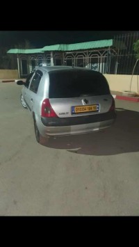 سيارات-renault-clio-2-2004-الهرانفة-الشلف-الجزائر