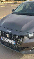 voitures-peugeot-208-2022-allure-facelift-bouguirat-mostaganem-algerie