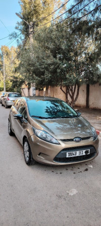 voitures-ford-fiesta-2013-rouiba-alger-algerie