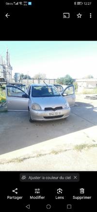 سيارات-toyota-echo-2001-القبة-الجزائر