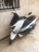 motos-scooters-yamaha-n-max-155-2018-cheraga-alger-algerie