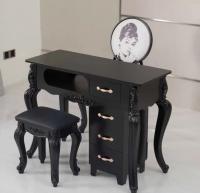 decoration-amenagement-table-a-onglerie-moderne-noir-rouiba-alger-algerie