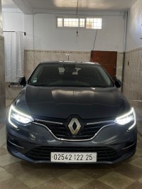 سيارات-renault-megane-4-2022-قسنطينة-الجزائر