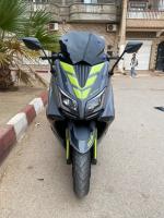 motos-scooters-yammaha-t-max-2016-ain-el-turck-oran-algerie