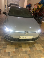 voitures-volkswagen-golf-8-2023-oran-algerie