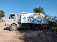 camion-sonacom-benne-basculantebenne-tasseuse-guelma-algerie