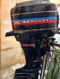 Moteur 20 mercury venue de France 