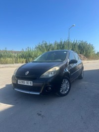 سيارات-renault-clio-3-2010-exception-عين-طاية-الجزائر
