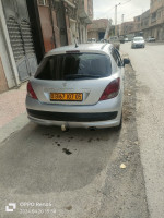 citadine-peugeot-207-2007-batna-algerie