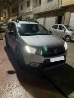 automobiles-dacia-stepway-2023-16-essence-full-oran-algerie