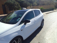 voitures-seat-ibiza-2015-black-line-bou-ismail-tipaza-algerie