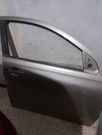 pieces-carrosserie-porte-avant-droite-quashqai-nissan-dar-el-beida-alger-algerie