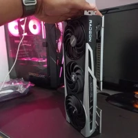 Cart Graphique Sapphire rx 6700xt 