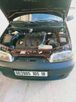 citadine-fiat-palio-2005-fire-jijel-algerie