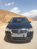 voitures-volkswagen-touran-2008-algerie