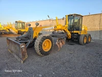 NIVELEUSE XCMG GR215 2015
