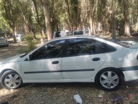 سيارات-renault-laguna-1-1994-المهير-برج-بوعريريج-الجزائر