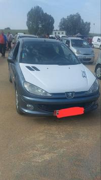 سيارات-peugeot-206-2008-تيزي-وزو-الجزائر