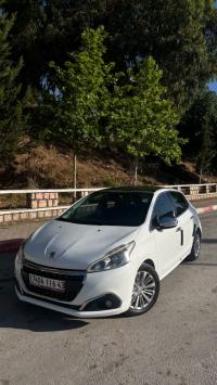 سيارات-peugeot-208-2016-allure-facelift-ميلة-الجزائر