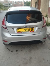 voitures-ford-fiesta-2013-titanium-setif-algerie