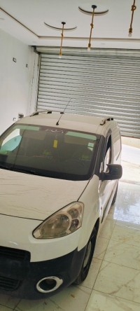 السيارات-النفعية-peugeot-b9-2012-371000-برج-الغدير-بوعريريج-الجزائر