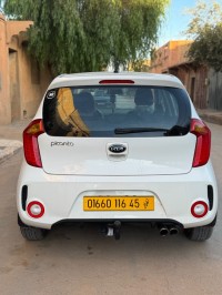 سيارات-kia-picanto-2016-sportline-المشرية-النعامة-الجزائر