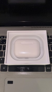 سماعات-الأذن-و-أجهزة-الصوت-airpods-pro-3-وهران-الجزائر