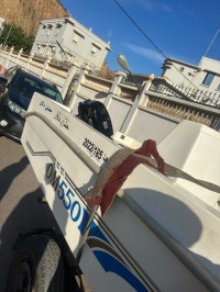 bateaux-pneumatique-550-metre-حدو-وهران-es-senia-oran-algerie