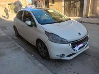 سيارات-peugeot-208-2014-باتنة-الجزائر