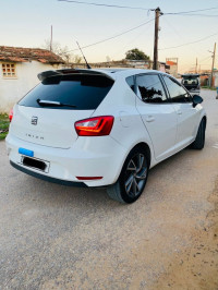 voitures-seat-ibiza-2015-black-line-tipaza-algerie