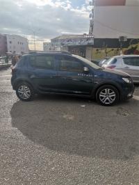 سيارات-dacia-sandero-2018-stepway-الجزائر-وسط