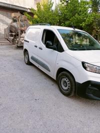 السيارات-النفعية-fiat-doblo-2024-بوقاعة-سطيف-الجزائر