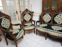 Des fauteuils 