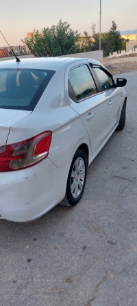 سيارات-peugeot-301-2015-allure-برج-بوعريريج-الجزائر