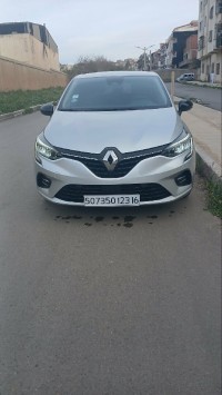 سيارات-renault-clio-5-2023-equilibre-عين-النعجة-الجزائر
