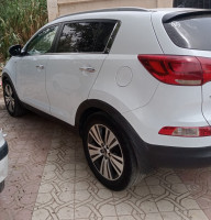 voitures-kia-sportage-2014-berrouaghia-medea-algerie